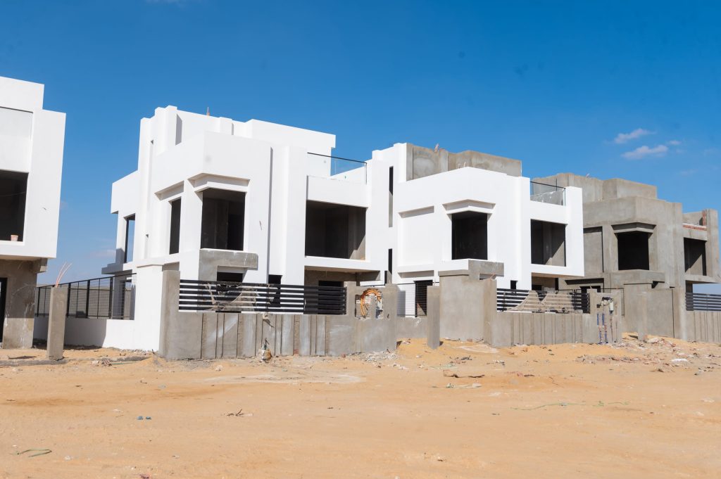 فيلات مون هيلز قيد التشطيب — سكن جروب